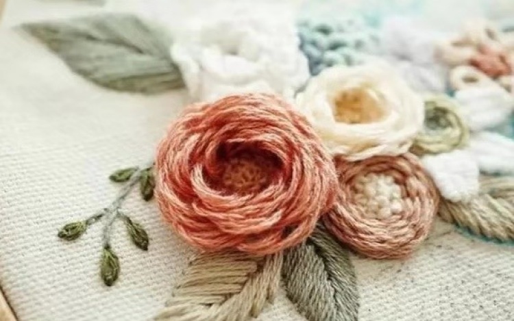 手工刺绣系统课程 时佳服饰系列视频课直播间 千聊