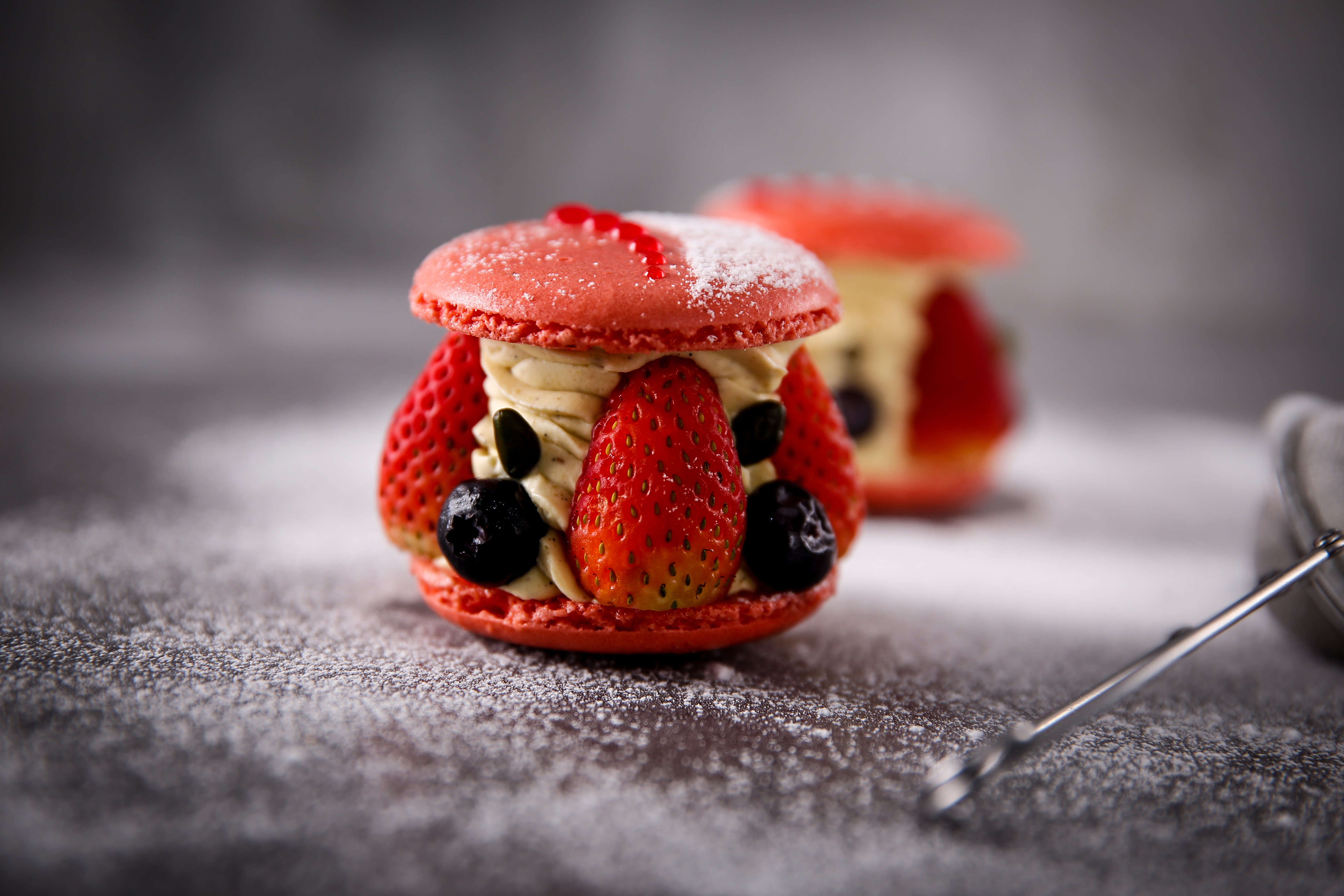 王森魔法课堂 | 日本甜品泰斗的草莓开心果马卡龙配方